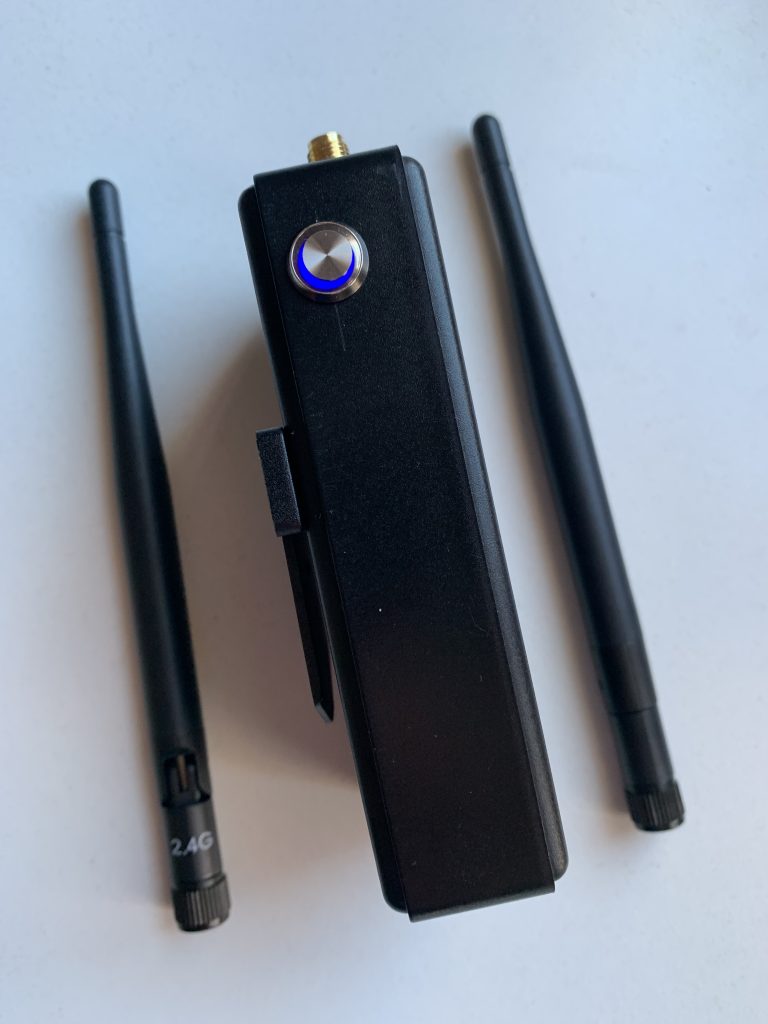 ext1 y antenas scaled 1